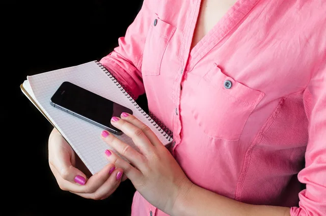 shirt, pink, sweet, cute, mockup, white, sign, business, paper, female, empty, showing, message, presentation, pretty, holding, blank, card, advertisement, advertise, beautiful, people, girl, poster, note, text, young, businesswoman, women, beauty, teenager, book, teen, suit, model, learn, notes, folder, ad, banner, finger, thumb, woman, human, office, job, idea, communication, pink business, pink office, pink book, pink books, pink paper, pink learning, pink beauty, pink community, pink model, pink banner, pink communication, pink job, pink company, pink human, pink presentation, pink idea, pink note. How to judge minimum viable offer tools by the jobs they do