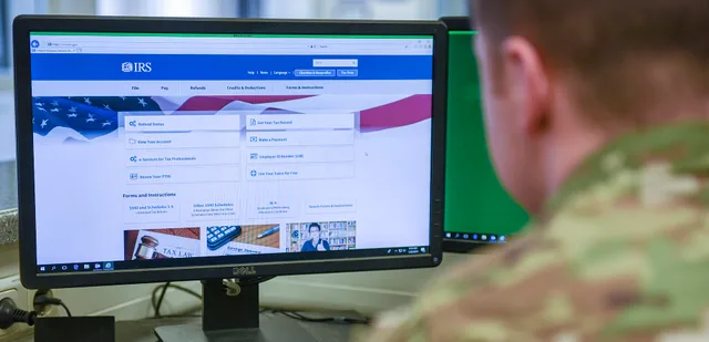 U.S. Army Soldier accesses the IRS website in preparation for filing taxes. Soldiers should expect their W-2s to be available today, Jan. 22, 2019. Testing a US and Canada idea when the IRS and CRA both apply