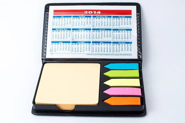 notepad, note, sticky notes, adhesive note, sticky note, notes. Customer interviews mistakes that can derail your plans