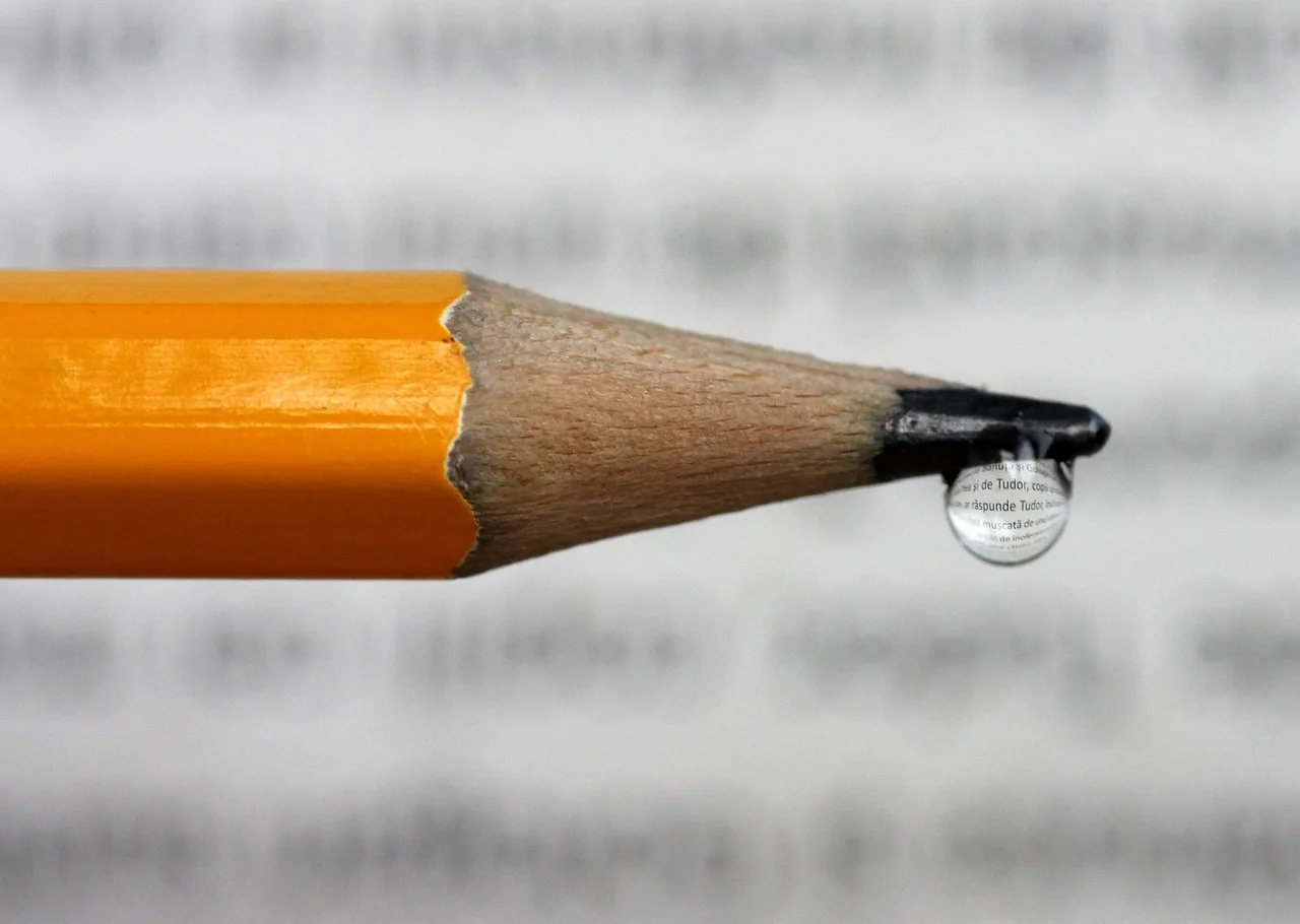 pencil, drop, refractive, written, pencil, pencil, written, written, written, written, written. Founder readiness: a written stop rule, three jobs covered, commitments postponed