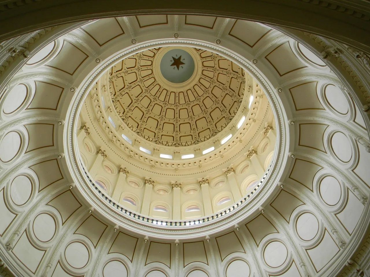 dome, capitol, texas, architecture, landmark, austin, historic, building, government, state, austin, austin, austin, austin, austin. Idea validation testing in Texas: what state and local rules change